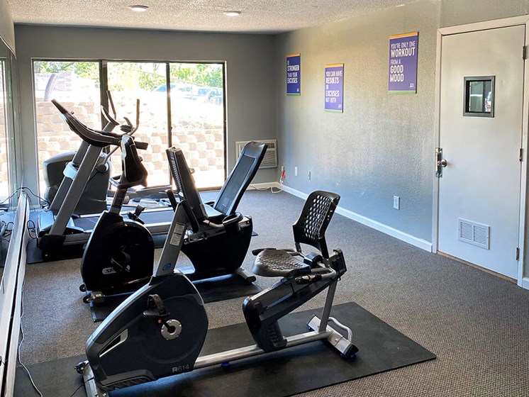 Fitness Center at Overlook 380 Apartments